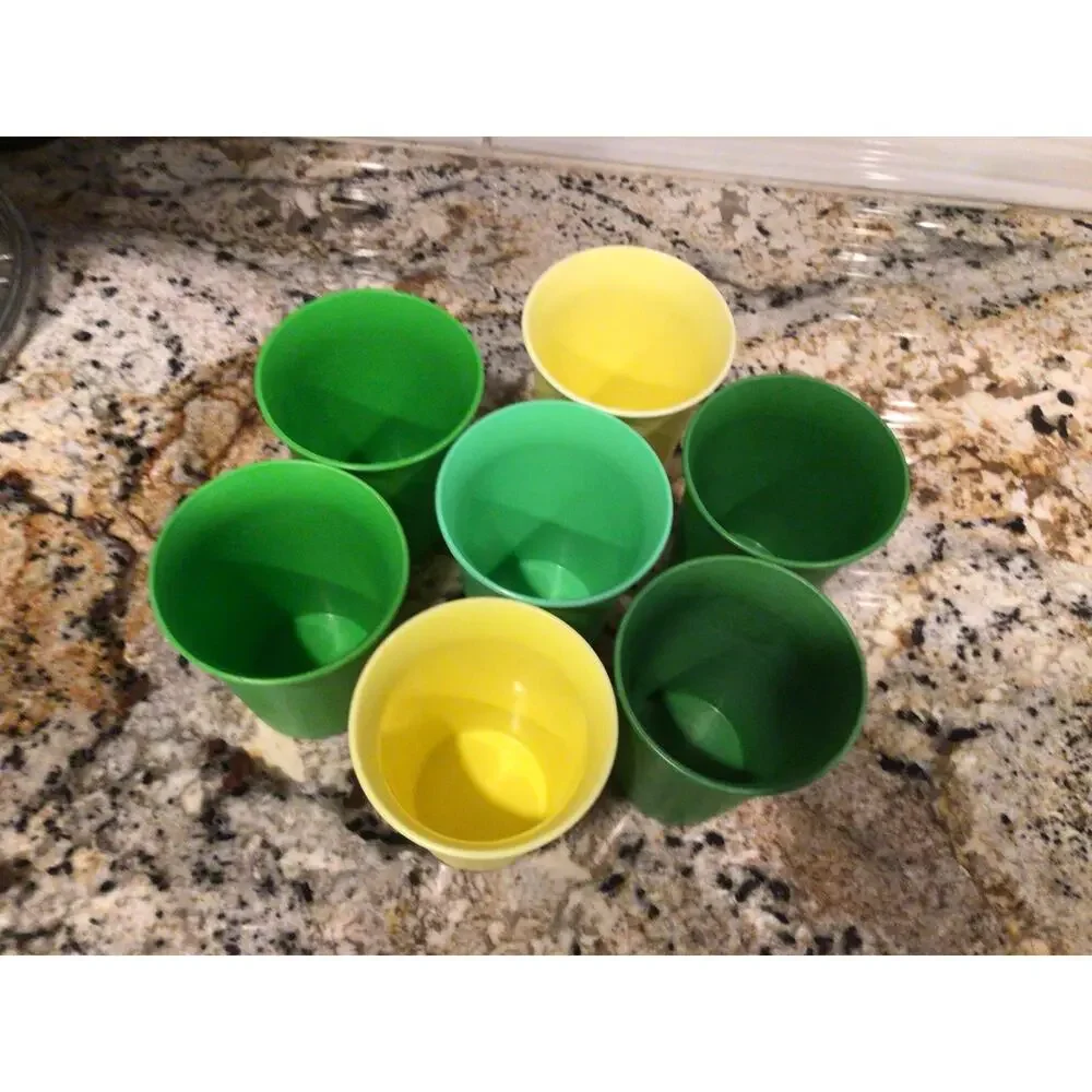 7 kids Tupperware cups tumblers #109